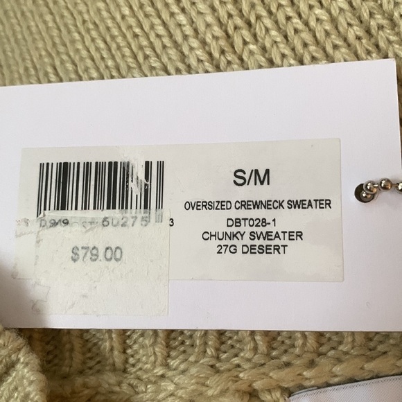 Danielle Bernstein Oversized Crewneck Chunky Sweater Size S/M NWT - Picture 7 of 7
